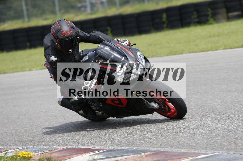 /Archiv-2024/29 12.06.2024 MOTO.CH Track Day ADR/Gruppe blau/58